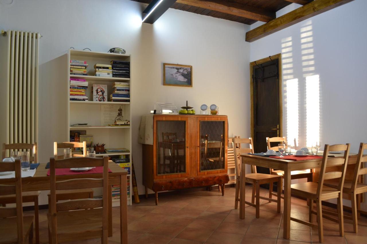 B&B Casa Mia Desenzano del Garda Bagian luar foto