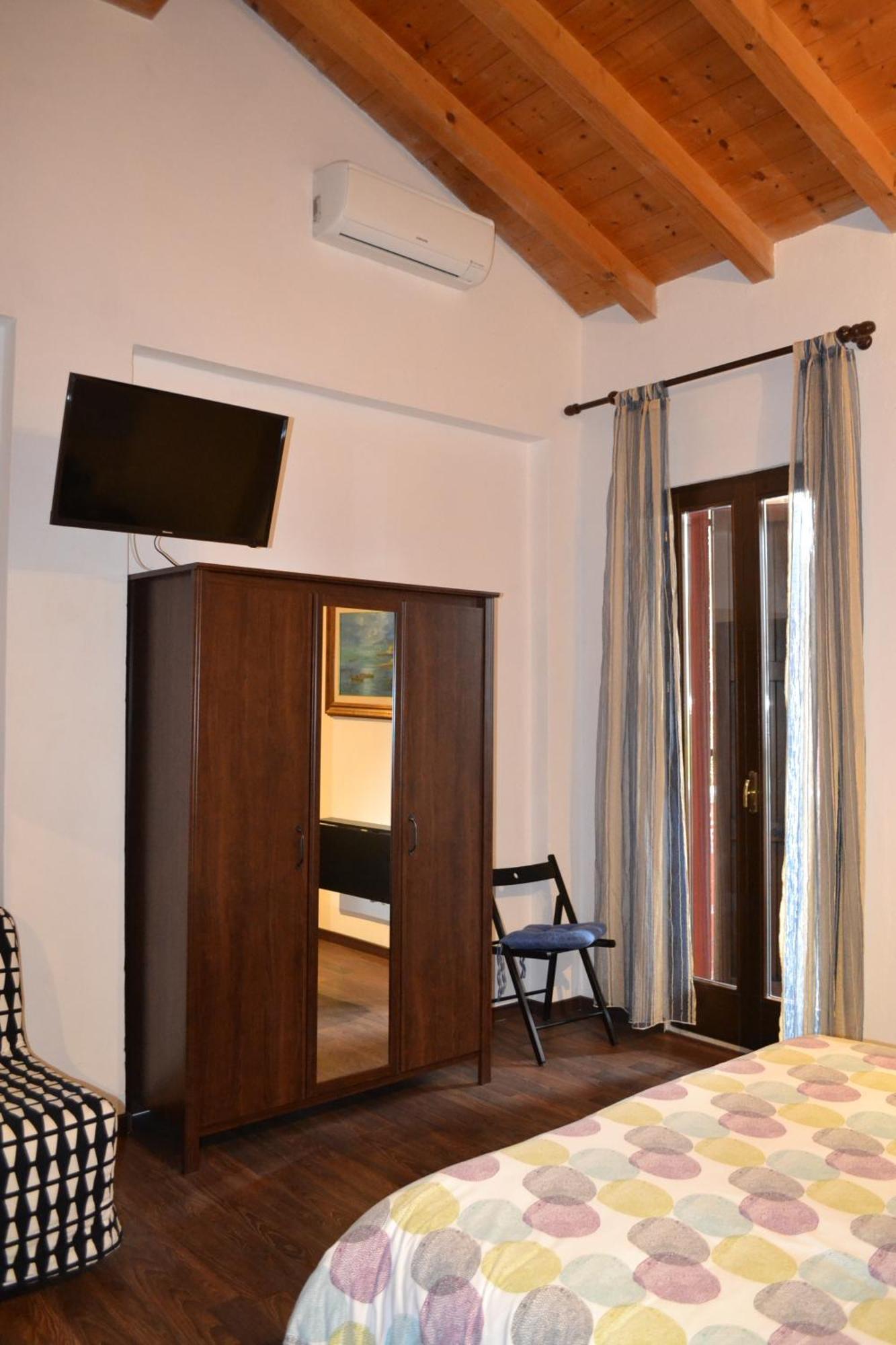B&B Casa Mia Desenzano del Garda Ruang foto