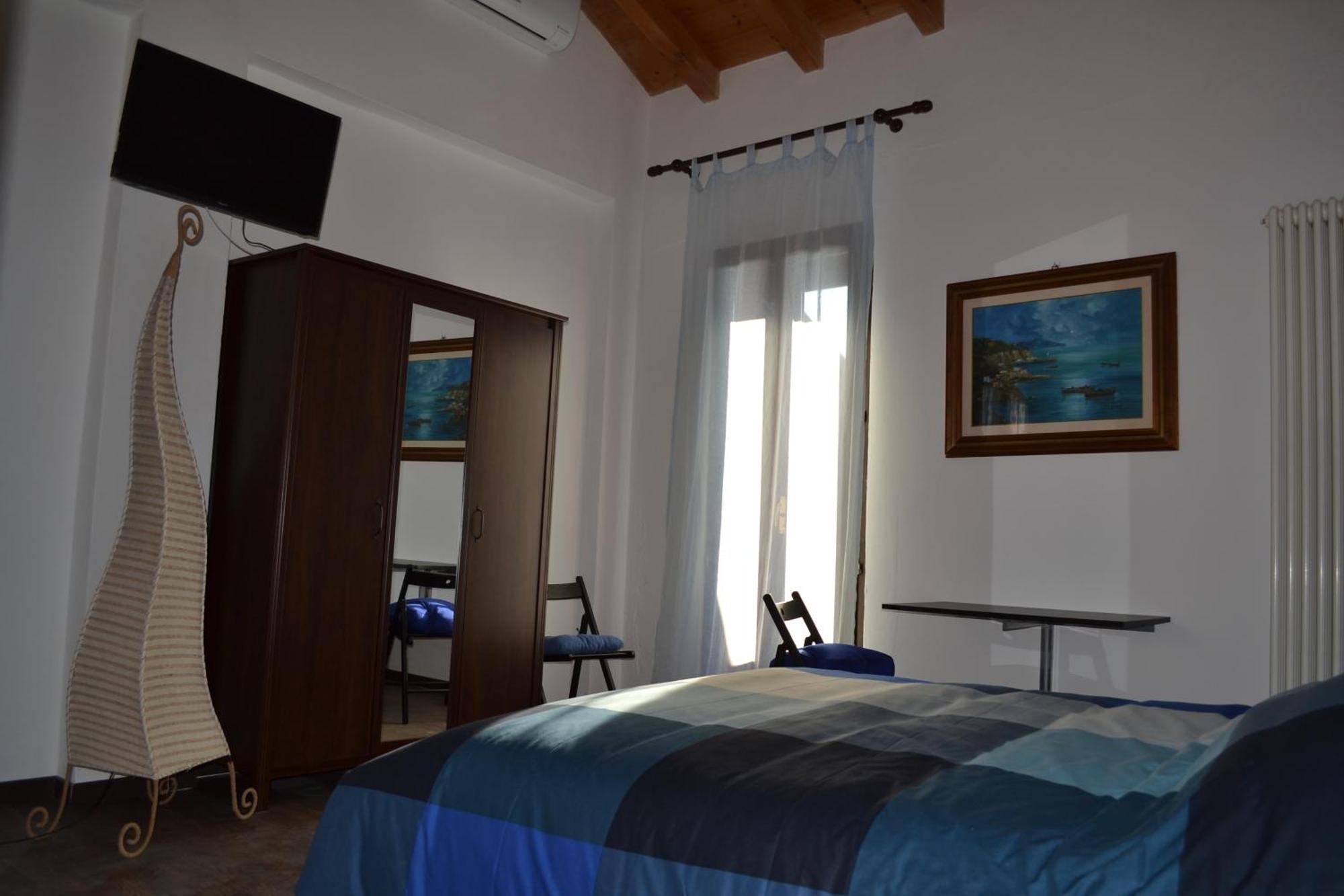B&B Casa Mia Desenzano del Garda Bagian luar foto