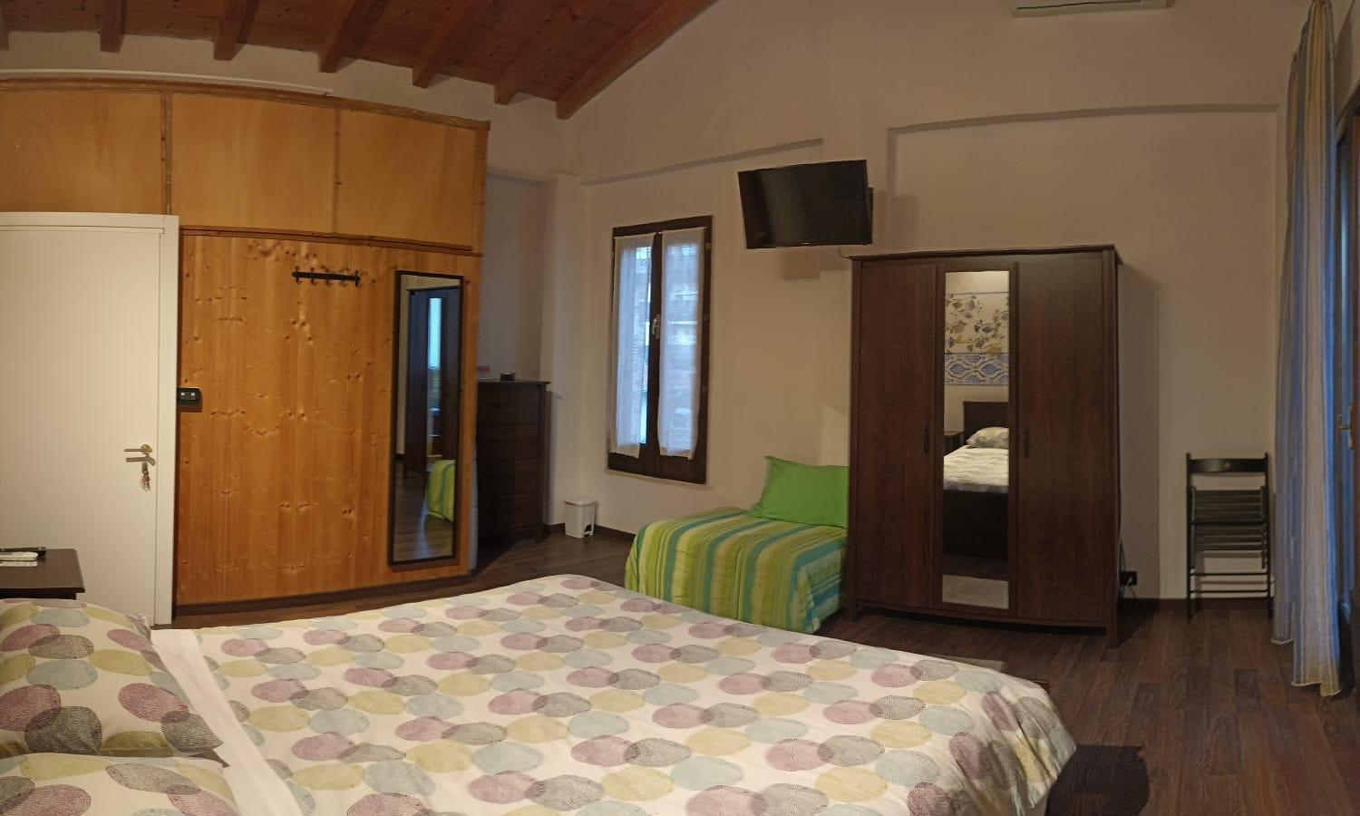 B&B Casa Mia Desenzano del Garda Bagian luar foto
